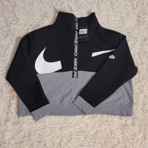 Nike dry fit sweater